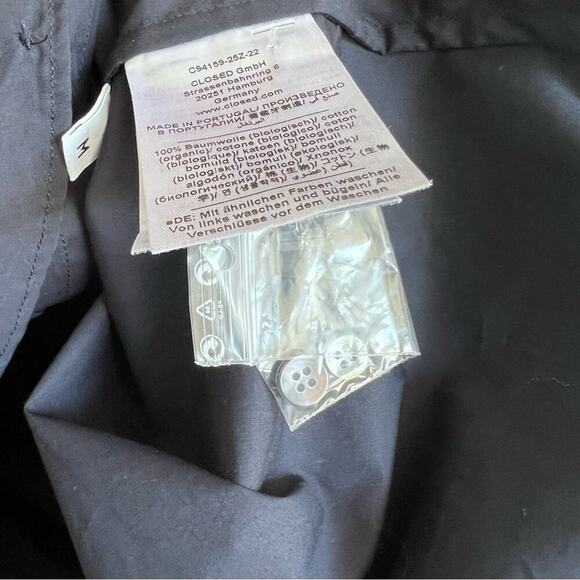 Closed Organic Poplin Dark Night Blouse - Picture 6 of 11